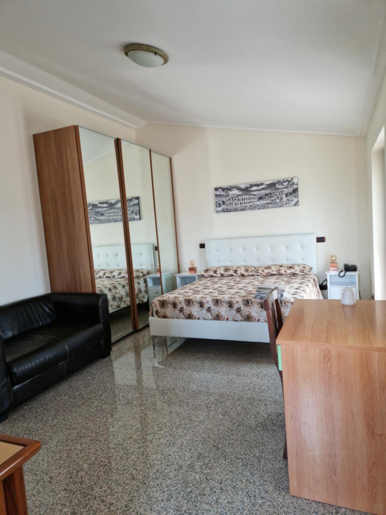 Castelbarco House B Roma Exterior foto